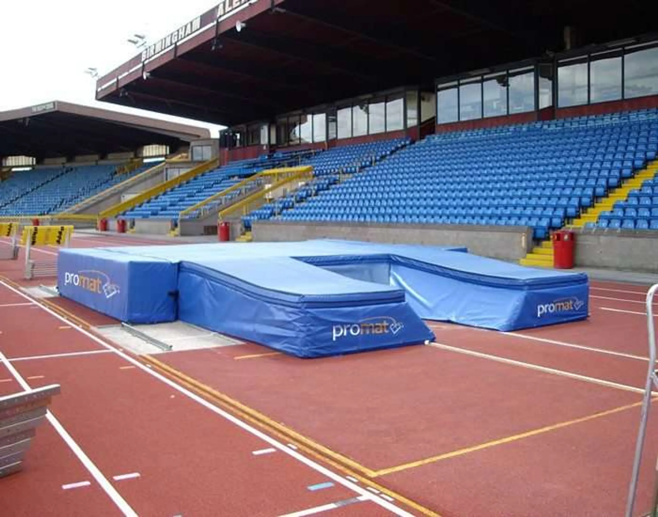 Promat School Pole Vault Landing Mat