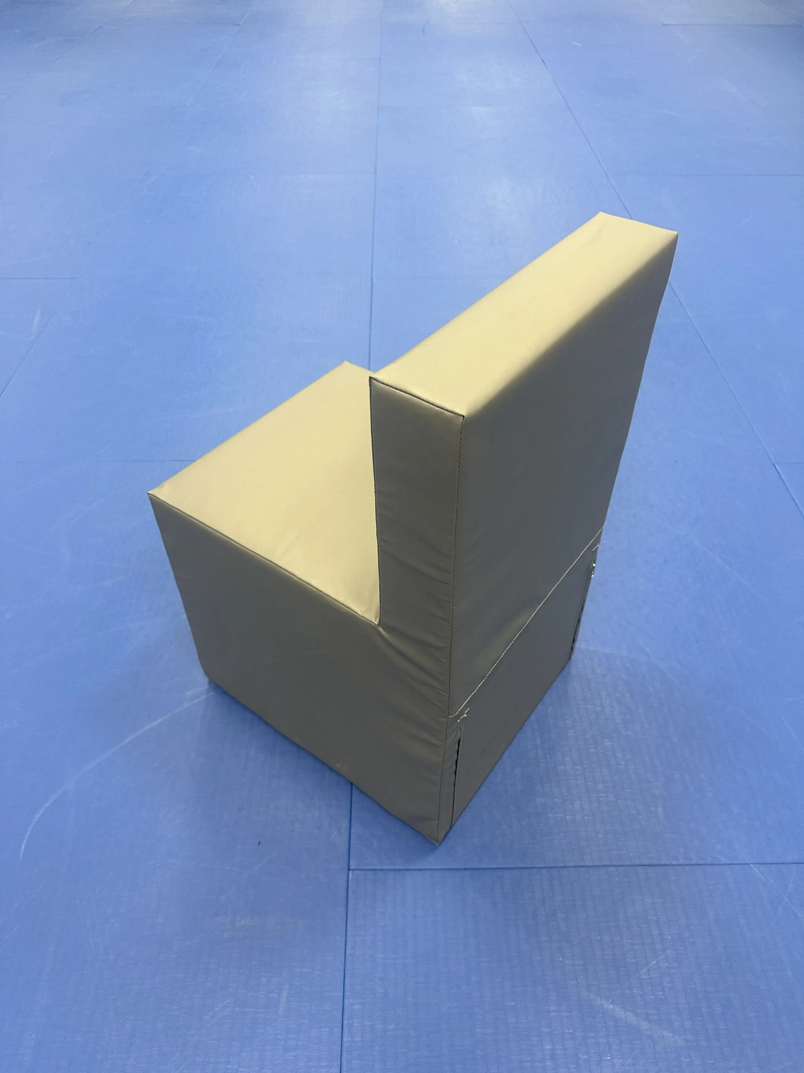 single chair (2)